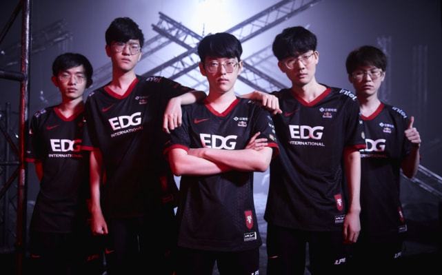 色龙保龄球 色龙保龄球